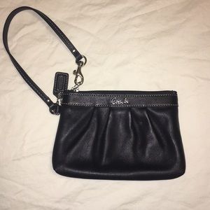 Coach wristlet, black